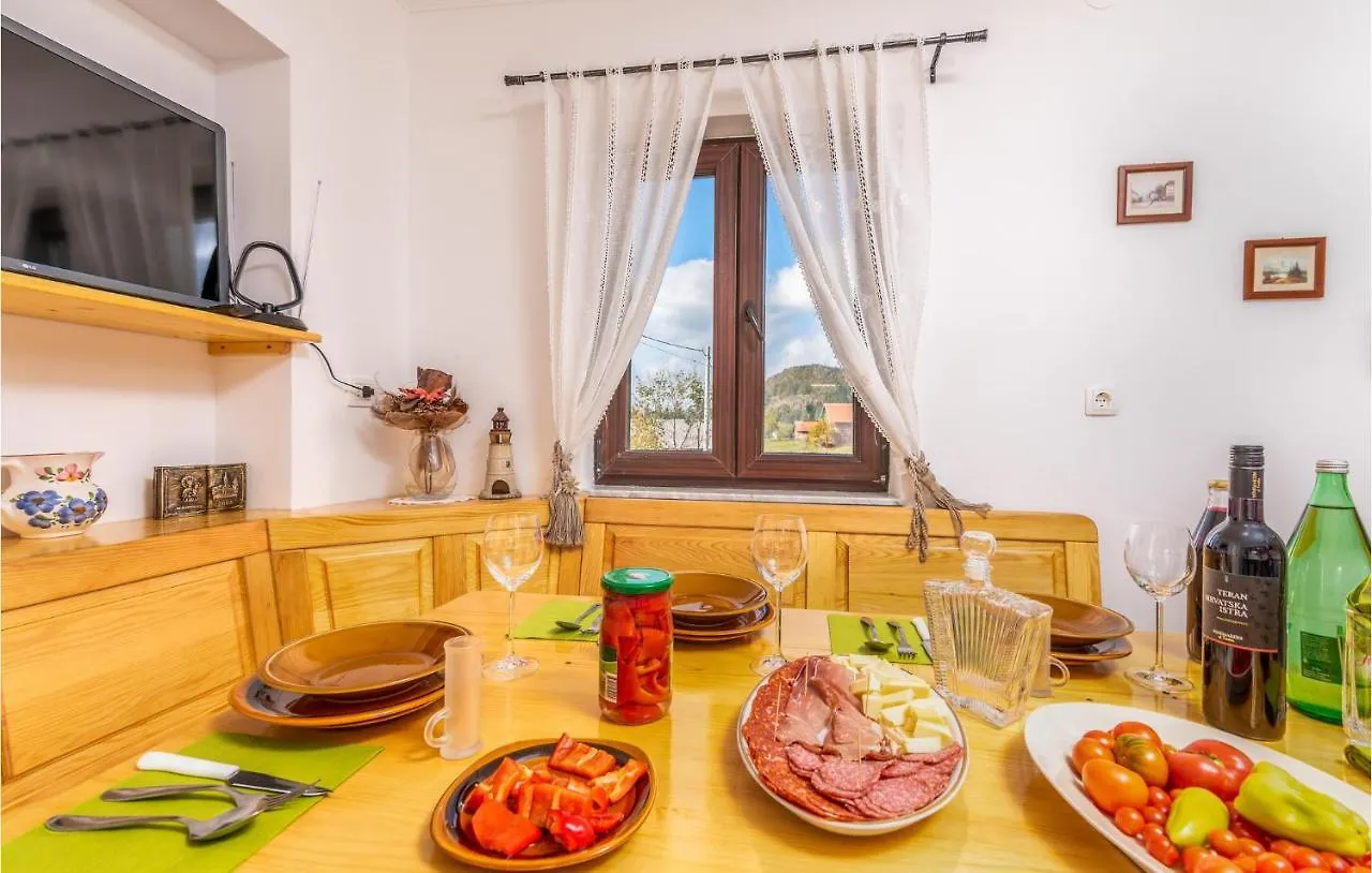 1 Bedroom Awesome Apartment In Prezid